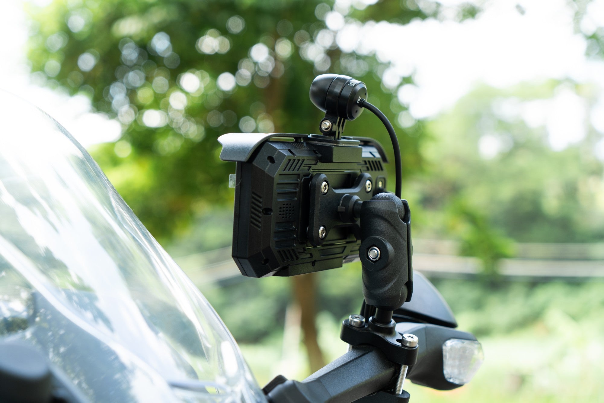 Roadpupil Motorcytcle Dash Cam-Wireless Carplay R9